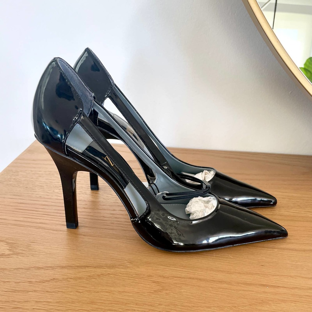 ZARA CUT OUT PATENT POINTED HIGH HEELS 9 - Picture 4 of 13